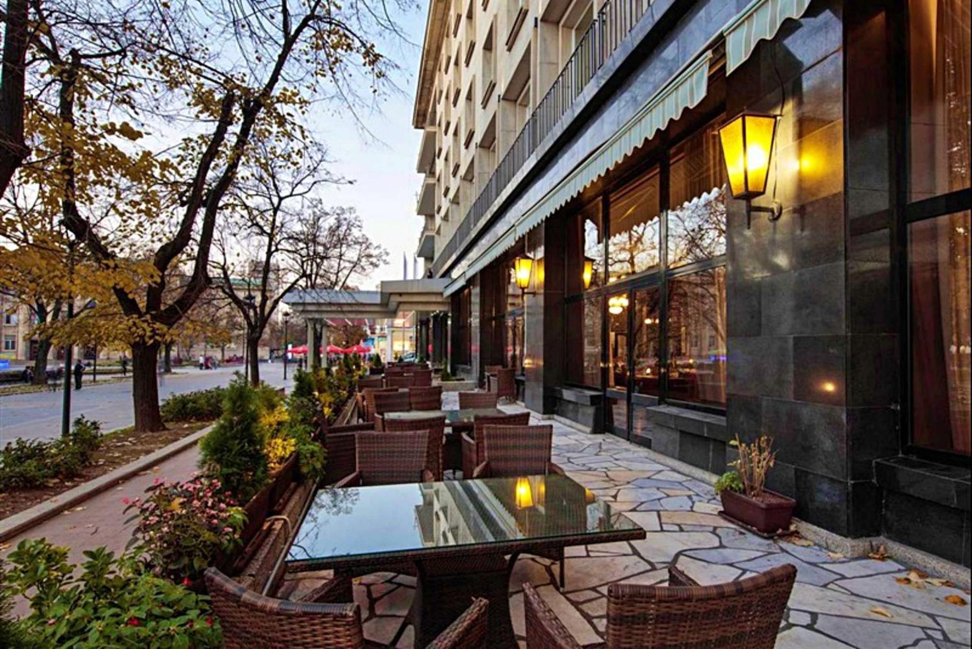 Dunav Plaza Hotel Ruse Exterior photo